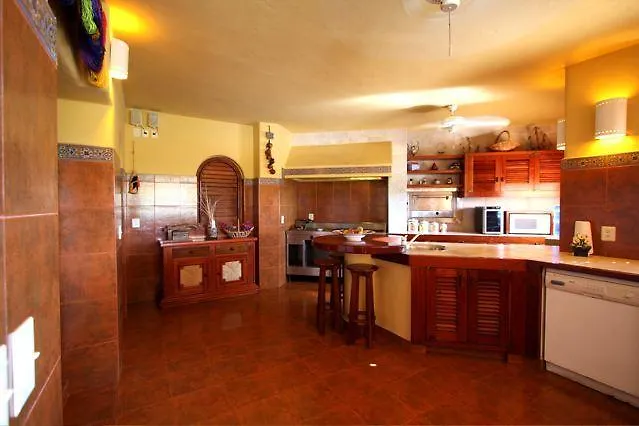 Hotel Carolina Boutique Adults Only 3*